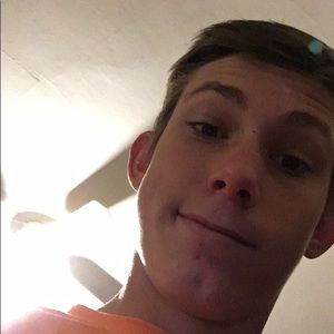 Meet your Posher, Justin